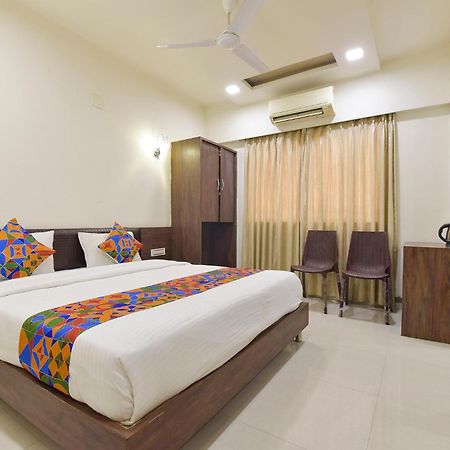 Fabhotel A1 Plaza Ahmedabad Extérieur photo