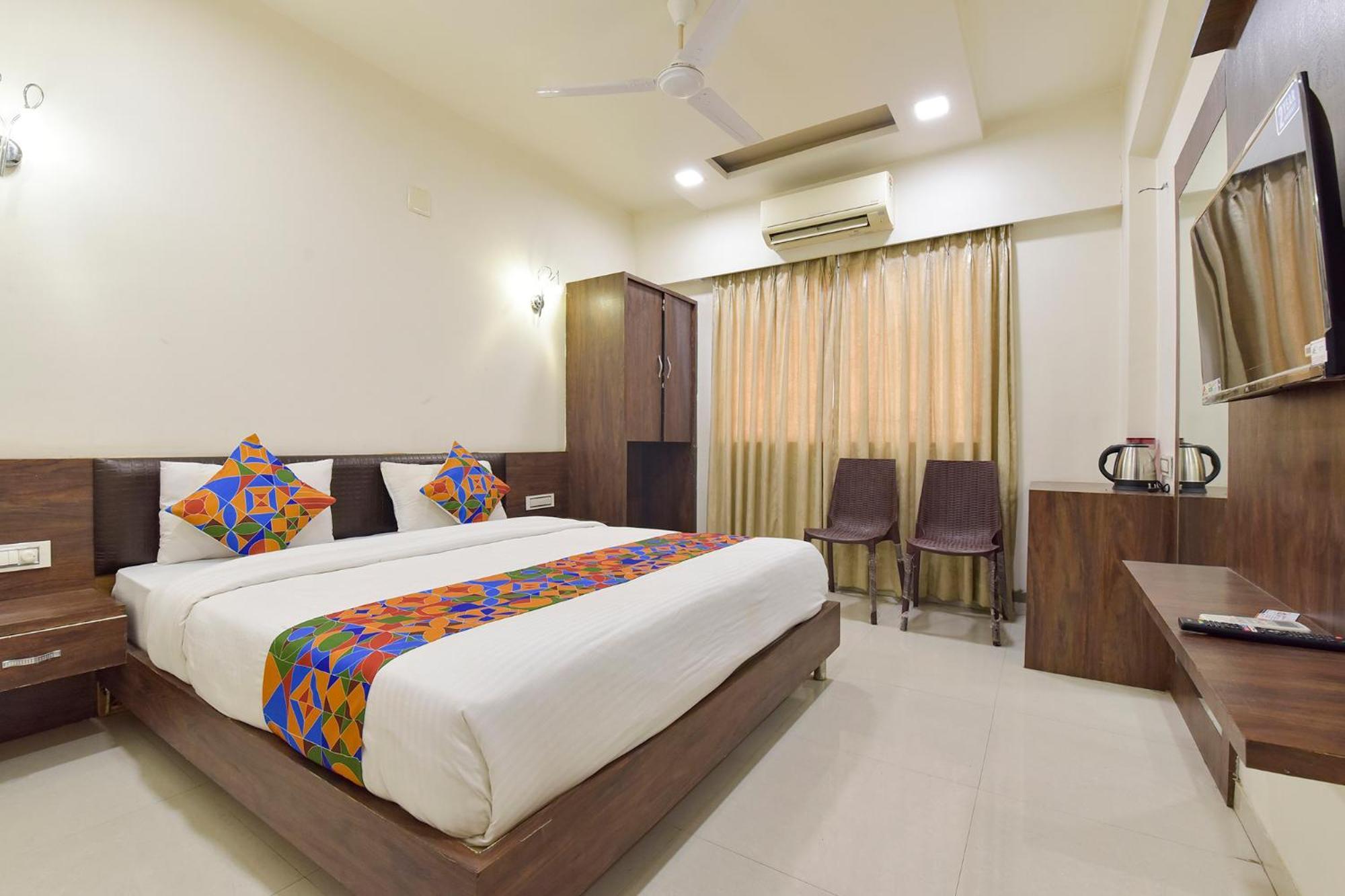 Fabhotel A1 Plaza Ahmedabad Extérieur photo