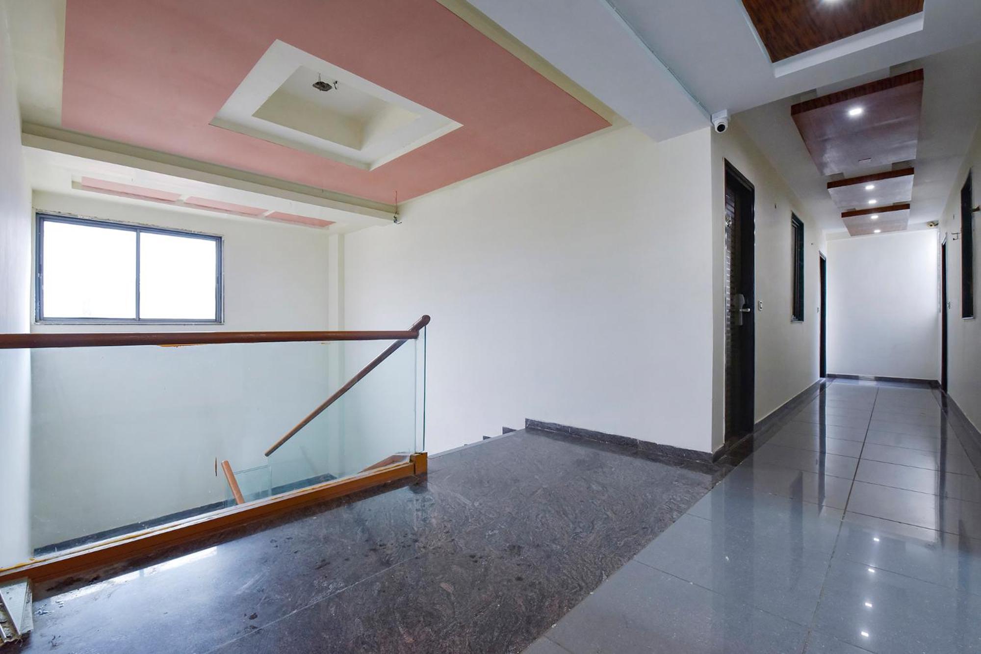Fabhotel A1 Plaza Ahmedabad Extérieur photo